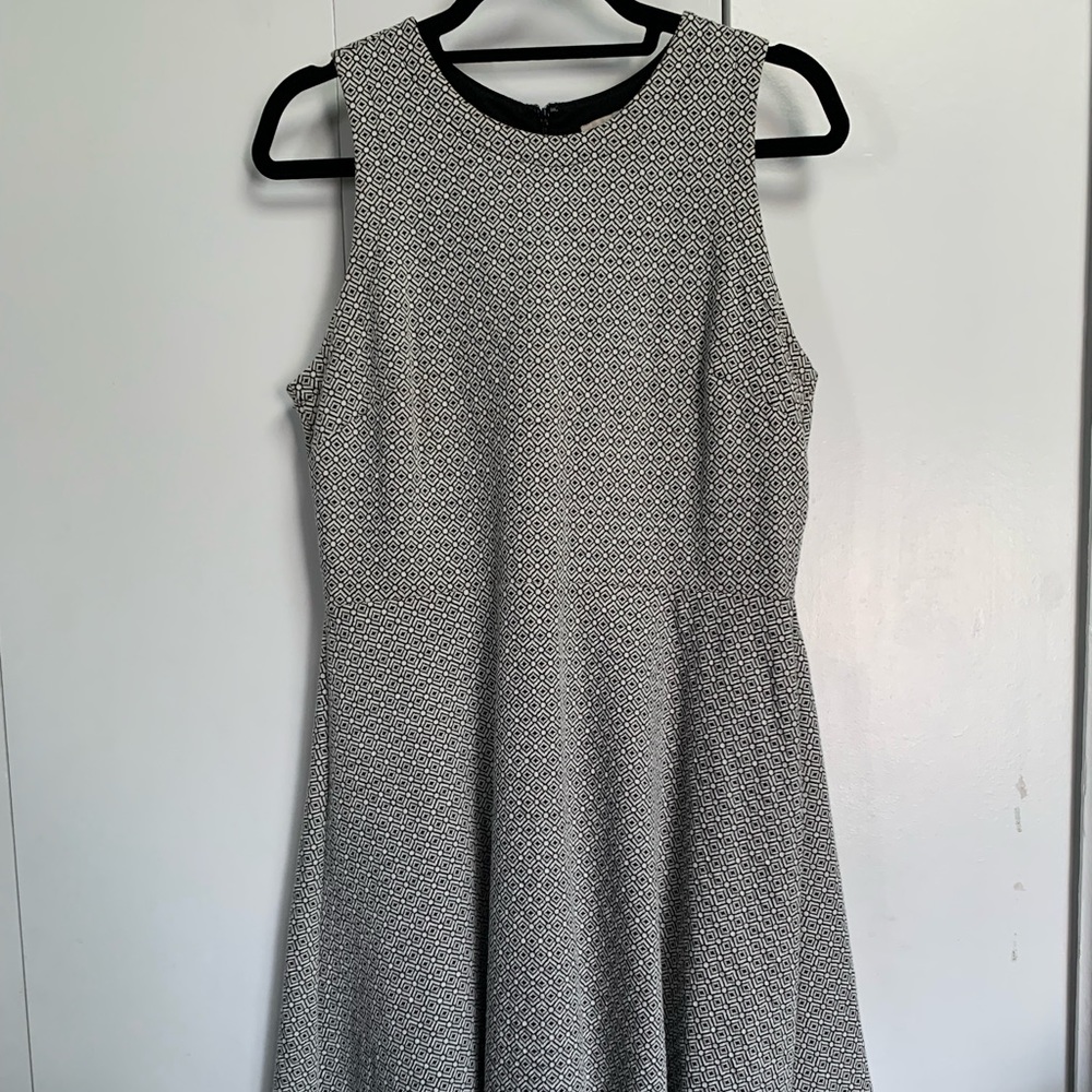 Black and white diamond pattern Mini Loft dress